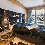 Pod Giewontem Lux&spa * ザコパネ